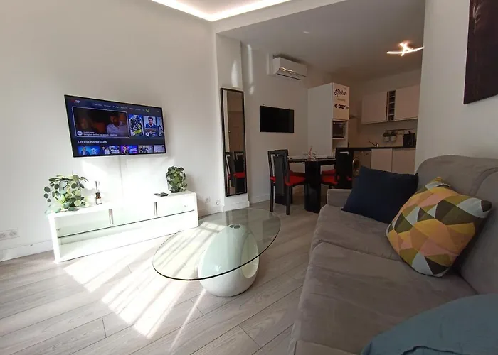 Foras Urban Living A 2 Pas Du Festival